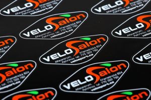 samolepky sítotiskem